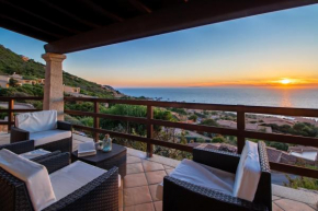 VILLA SUNSET vista mare e piscina privata